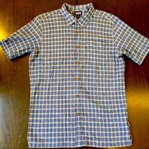 Men’s Patagonia 100% Org. Cotton Button Hiking Tee